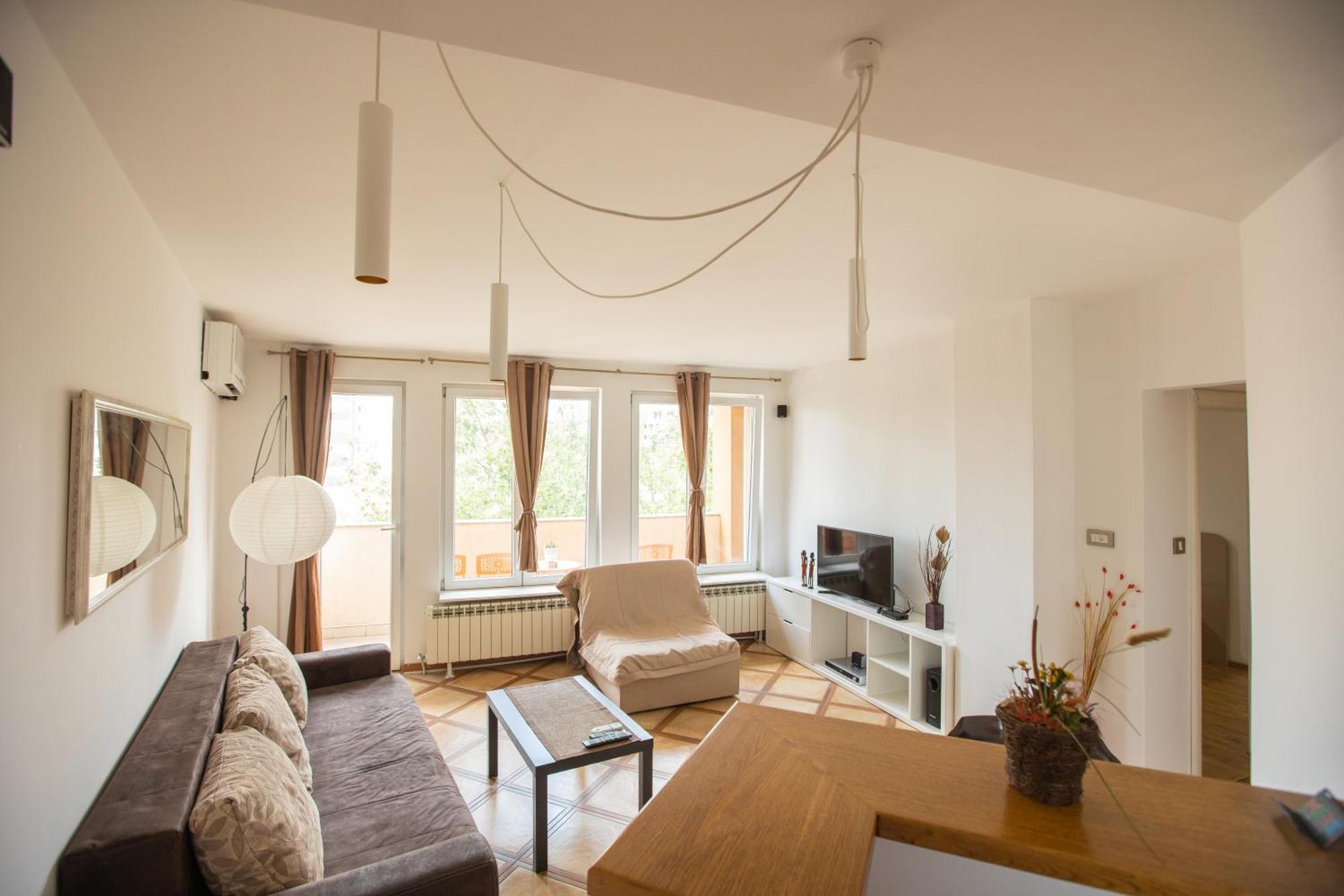 4 Rooms Apartments Ni Kültér fotó