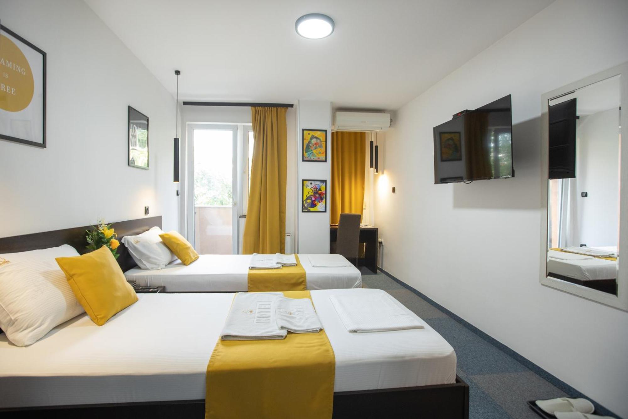 4 Rooms Apartments Ni Kültér fotó