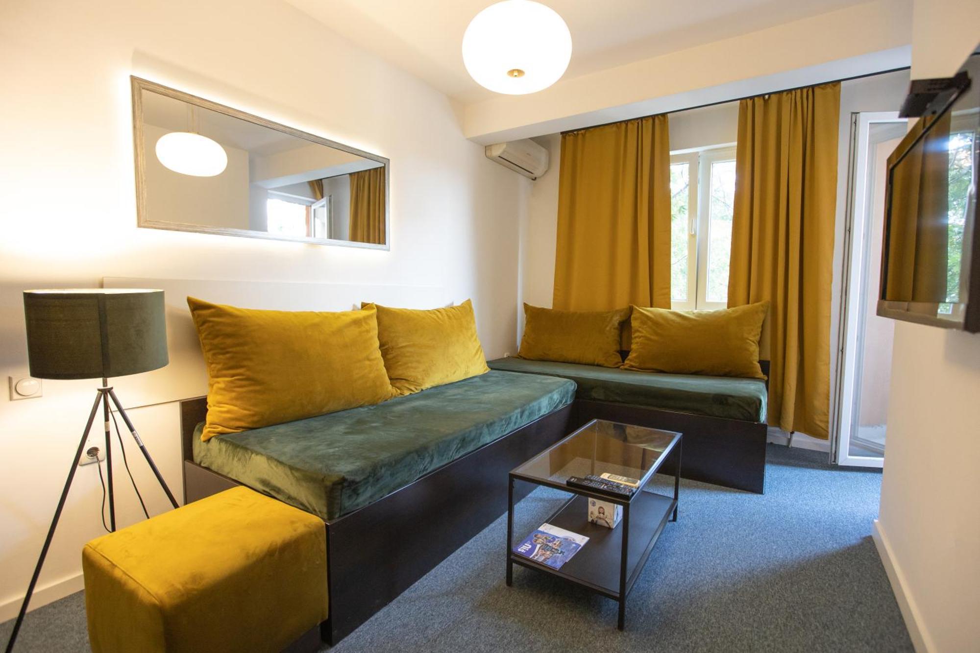 4 Rooms Apartments Ni Kültér fotó